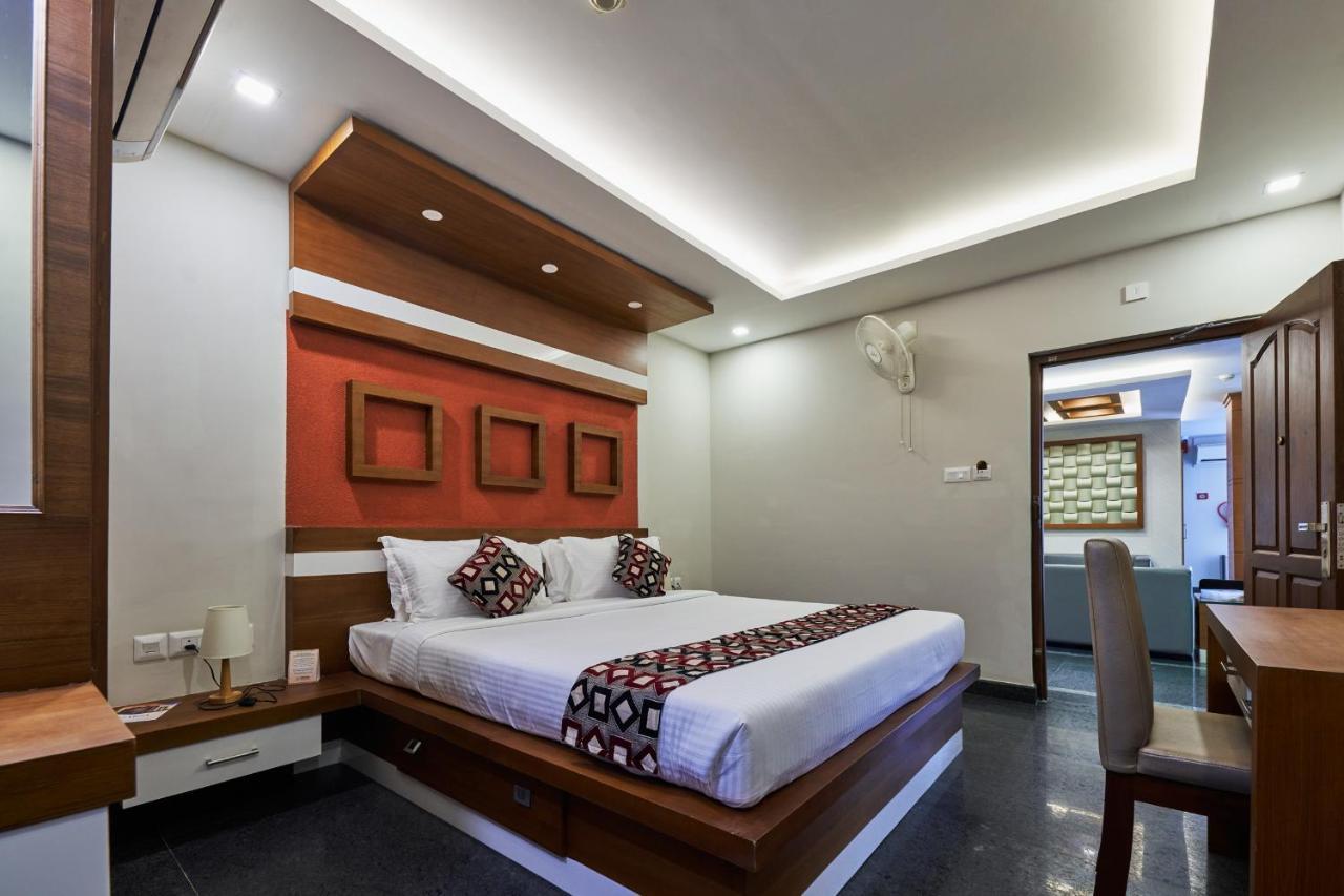 Vidya Residency Hotel Thrissur Exterior foto