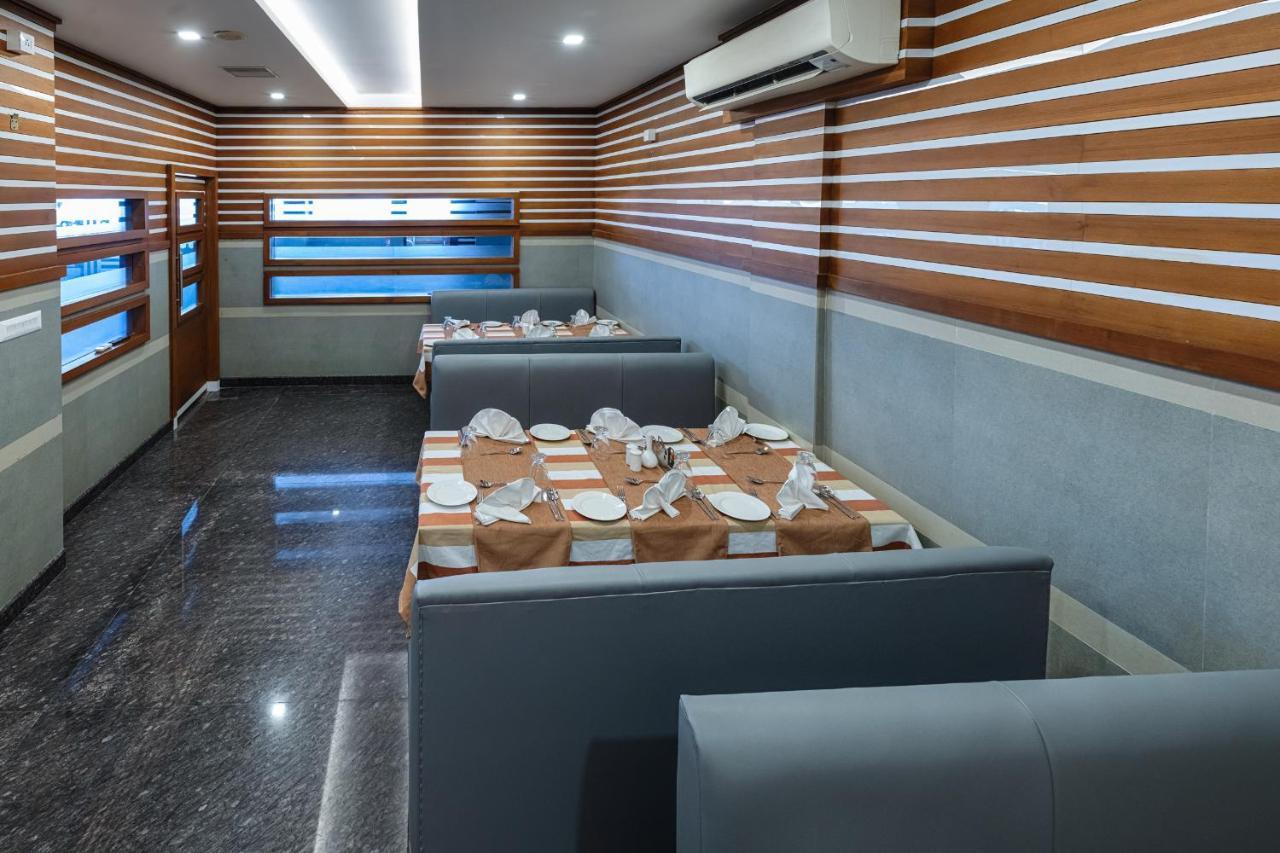 Vidya Residency Hotel Thrissur Exterior foto